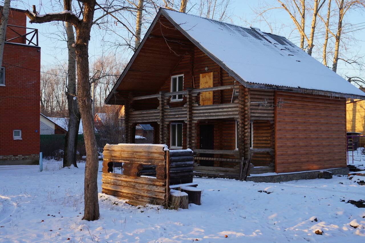Двухместный номер с 1 кроватью или 2 отдельными кроватями и общей ванной комнатой